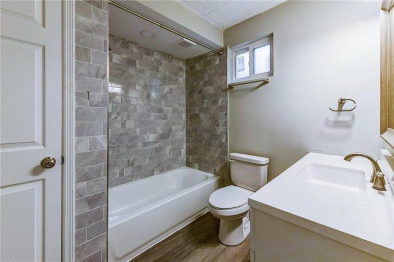 2207-2217 Aurora Drive, Pittsburgh, PA 15237, ,Multi-unit,For Sale,Aurora Drive,1676763