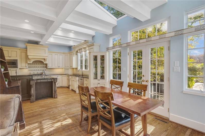 224 Thorn Street, Sewickley, PA 15143, 7 Bedrooms Bedrooms, ,4.2 BathroomsBathrooms,Residential,For Sale,Thorn Street,1676783