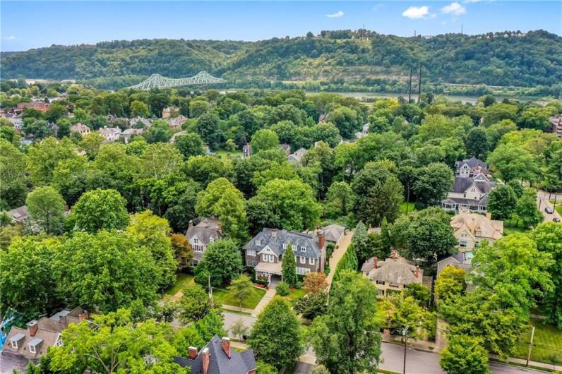 224 Thorn Street, Sewickley, PA 15143, 7 Bedrooms Bedrooms, ,4.2 BathroomsBathrooms,Residential,For Sale,Thorn Street,1676783