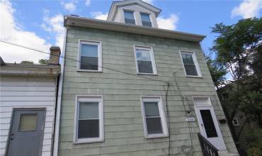 1104 Brabec St, Pittsburgh, PA 15212, 3 Bedrooms Bedrooms, ,1 BathroomBathrooms,Residential,For Sale,Brabec St,1668527