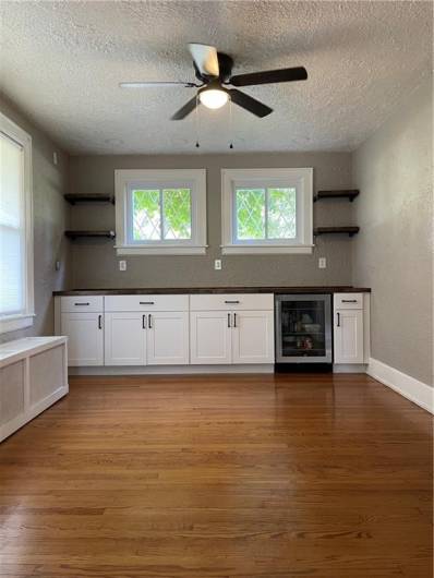 Extra built-in buffet in the Dining Room!