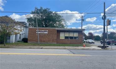 202 Liberty St, New Castle, PA 16102, ,Commercial-industrial-business,For Sale,Liberty St,1677071