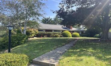 9462 Viewcrest Dr, Allison Park, PA 15101, 3 Bedrooms Bedrooms, ,3 BathroomsBathrooms,Lease,For Sale,Viewcrest Dr,1676998