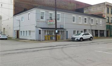 10 Beeson Blvd, Uniontown, PA 15401, ,Commercial-industrial-business,For Sale,Beeson Blvd,1677007