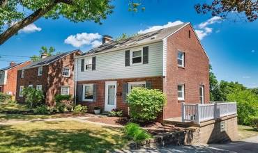 4127 Greensburg Pike, Pittsburgh, PA 15221, 3 Bedrooms Bedrooms, 7 Rooms Rooms,1 BathroomBathrooms,Residential,For Sale,Greensburg Pike,1677245