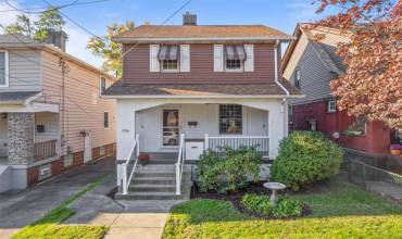 7724 Forbes Avenue, Pittsburgh, PA 15221, 3 Bedrooms Bedrooms, 9 Rooms Rooms,1.1 BathroomsBathrooms,Residential,For Sale,Forbes Avenue,1677247