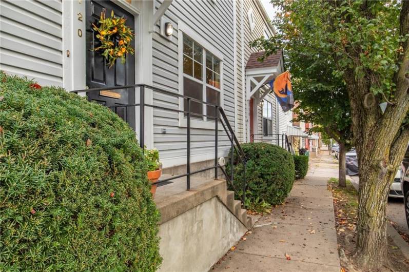 120 13th Street, Pittsburgh, PA 15203, 3 Bedrooms Bedrooms, 8 Rooms Rooms,1.1 BathroomsBathrooms,Residential,For Sale,13th Street,1677316