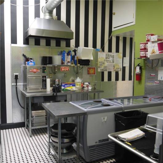 VIEW ENTERING FROM FRONT INTO BACKROOM