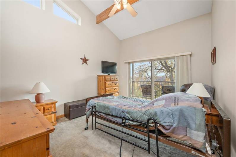 827 Galey Blvd, Beaver, PA 15009, 5 Bedrooms Bedrooms, ,5.1 BathroomsBathrooms,Residential,For Sale,Galey Blvd,1677503