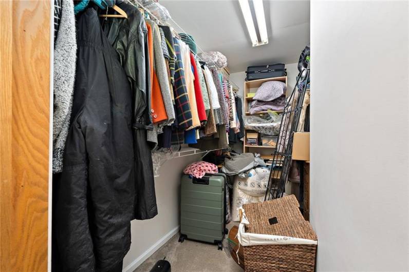 827 Galey Blvd, Beaver, PA 15009, 5 Bedrooms Bedrooms, ,5.1 BathroomsBathrooms,Residential,For Sale,Galey Blvd,1677503