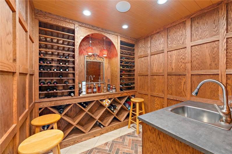 827 Galey Blvd, Beaver, PA 15009, 5 Bedrooms Bedrooms, ,5.1 BathroomsBathrooms,Residential,For Sale,Galey Blvd,1677503