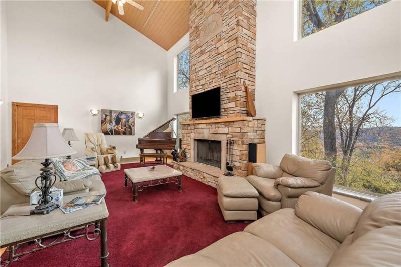 827 Galey Blvd, Beaver, PA 15009, 5 Bedrooms Bedrooms, ,5.1 BathroomsBathrooms,Residential,For Sale,Galey Blvd,1677503