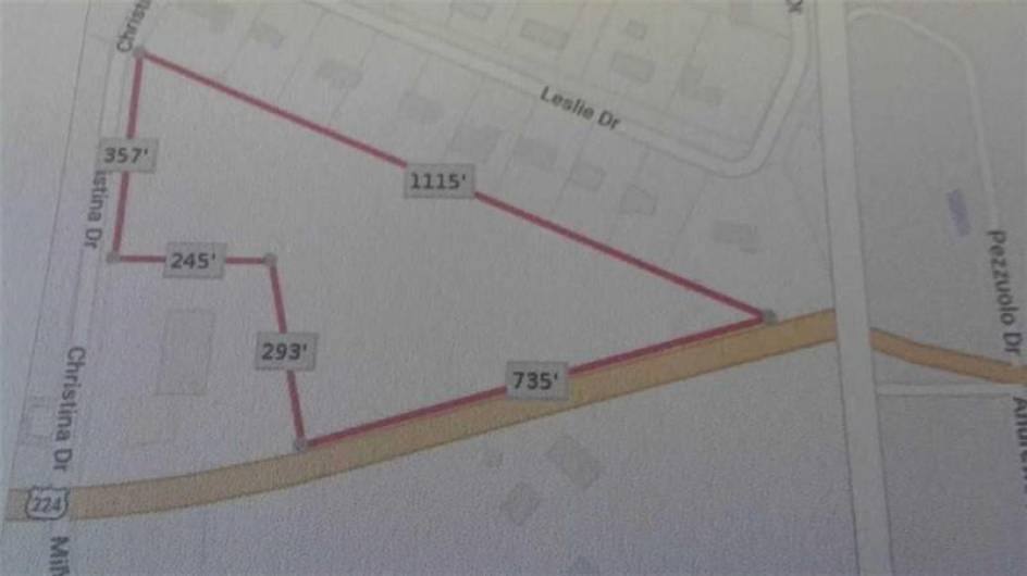 ROOM ON CHRISTINA DR. SIDE. 35,7 FT FOR ENTRANCE! FLAT DRIVEWAY WILL COMPLI-MENT THE LOT SIZE! ROOM FOR RETAIL SHOPPES, FAST FOOD GROCERY STORE!  PLAN YOUR BUSINESS HERE!