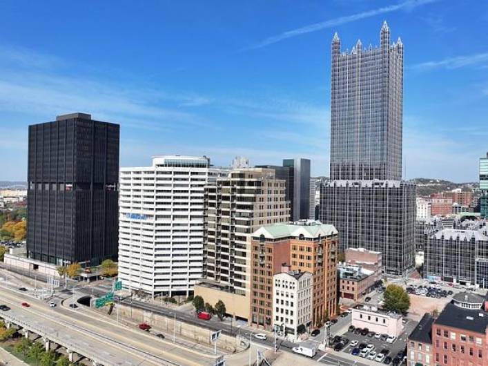 Located overlooking the Mon!