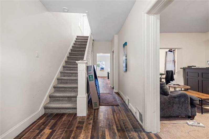 53 Harwood Street, Mount Washington, PA 15211, 4 Bedrooms Bedrooms, ,1.1 BathroomsBathrooms,Residential,For Sale,Harwood Street,0,1677747