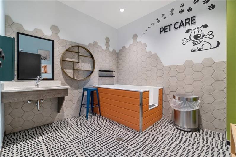 350 Oliver Ave, Pittsburgh, PA 15222, 2 Bedrooms Bedrooms, 6 Rooms Rooms,2 BathroomsBathrooms,Residential,For Sale,Oliver Ave,1677752