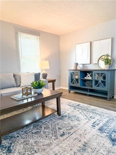 722 Mercer Street, Pittsburgh, PA 15219, 3 Bedrooms Bedrooms, 6 Rooms Rooms,1.1 BathroomsBathrooms,Residential,For Sale,Mercer Street,0,1677910