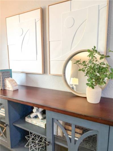 722 Mercer Street, Pittsburgh, PA 15219, 3 Bedrooms Bedrooms, 6 Rooms Rooms,1.1 BathroomsBathrooms,Residential,For Sale,Mercer Street,0,1677910