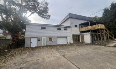 722 Green St, Greensburg, PA 15601, 3 Bedrooms Bedrooms, ,2 BathroomsBathrooms,Lease,For Sale,Green St,1677938