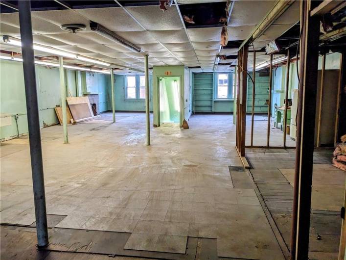 324 6th St, McKeesport, PA 15132, ,Commercial-industrial-business,For Sale,6th St,1677949