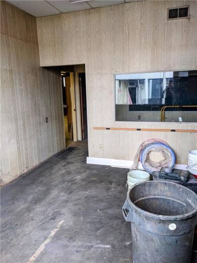 324 6th St, McKeesport, PA 15132, ,Commercial-industrial-business,For Sale,6th St,1677949