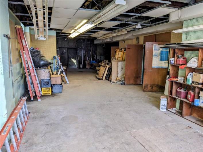 324 6th St, McKeesport, PA 15132, ,Commercial-industrial-business,For Sale,6th St,1677949