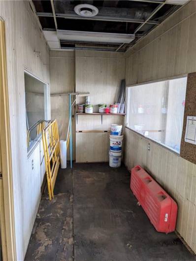 324 6th St, McKeesport, PA 15132, ,Commercial-industrial-business,For Sale,6th St,1677949