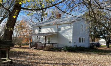 100 Long Rd, Harrisville, PA 16038, 2 Bedrooms Bedrooms, 4 Rooms Rooms,1 BathroomBathrooms,Residential,For Sale,Long Rd,1678033