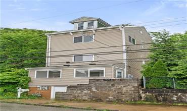 3704-3706 Melwood Avenue, Pittsburgh, PA 15213, ,Multi-unit,For Sale,Melwood Avenue,1677972