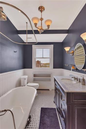 Second Floor Bath with radiant heated floors