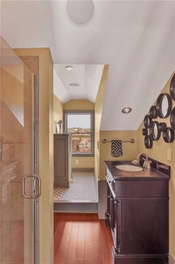 Bar Bathroom-heated bamboo flooring throught entire third floor.