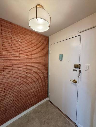 4625 Fifth Ave, Pittsburgh, PA 15213, 2 Bedrooms Bedrooms, 6 Rooms Rooms,1 BathroomBathrooms,Residential,For Sale,Fifth Ave,1678675