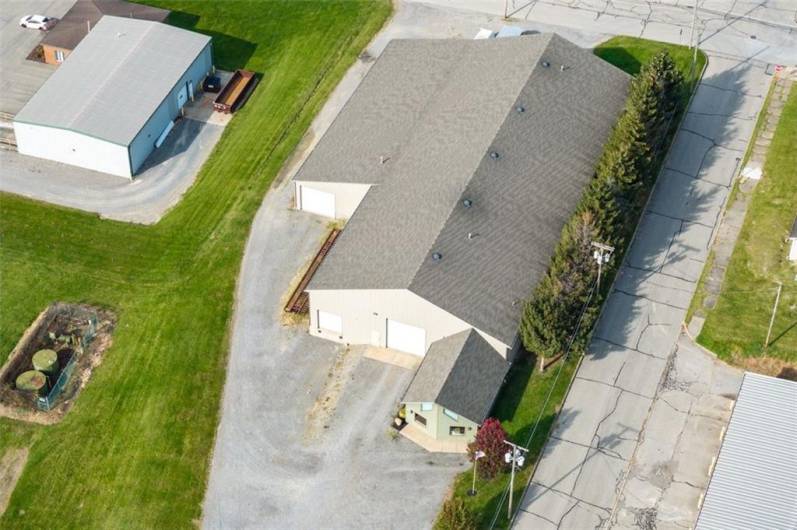 New Roof and Gas Well.  Free Gas Heat is provided to this building and will convey.