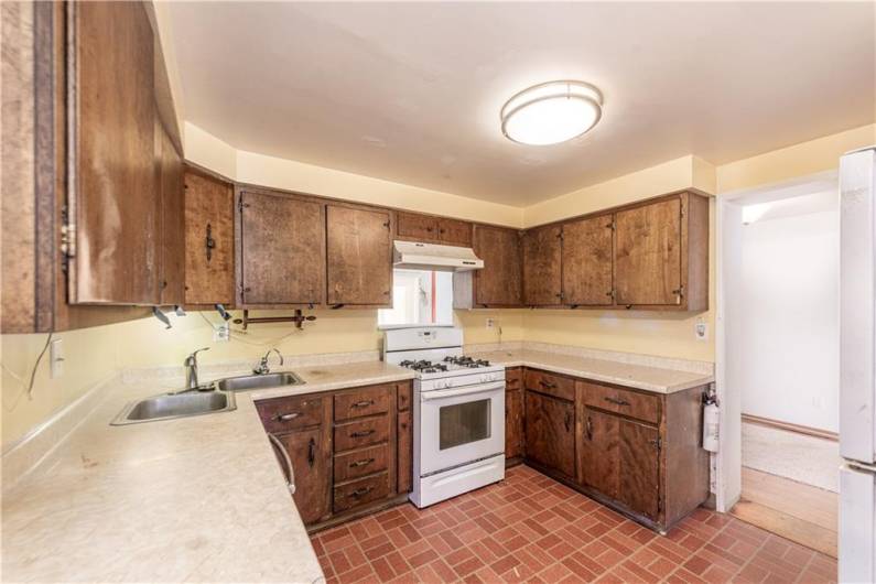 This is a nice sized kitchen and the foot print could be easily tweeked to make it more open!