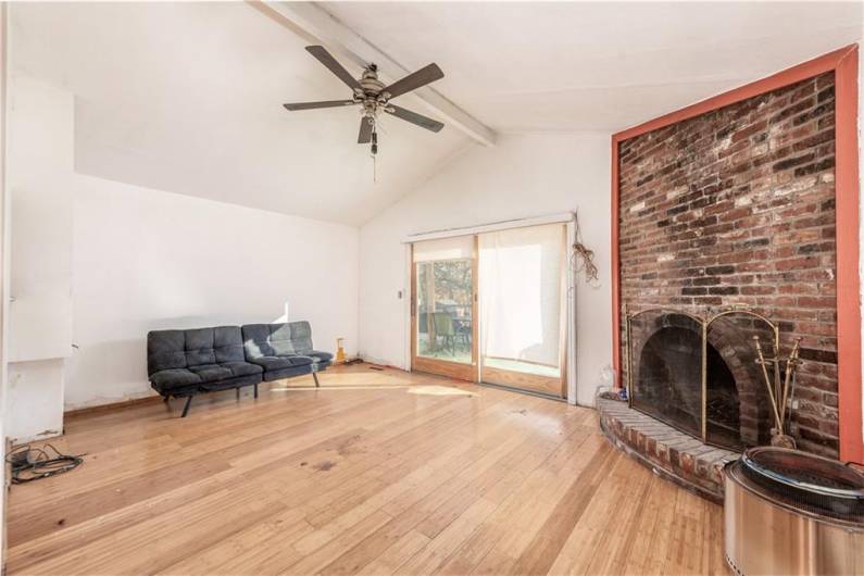 Main portion of the family room ~ GREAT SPACE!!