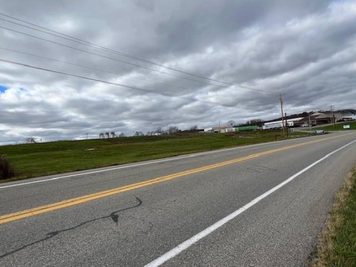 Perry Hwy access.