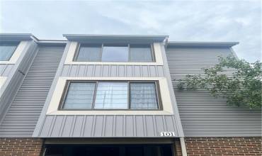 101 Serendipity Dr, Coraopolis, PA 15108, 2 Bedrooms Bedrooms, ,1.1 BathroomsBathrooms,Lease,For Sale,Serendipity Dr,1679205