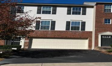 330 Maple Ridge Dr, Canonsburg, PA 15317, 3 Bedrooms Bedrooms, ,2.1 BathroomsBathrooms,Lease,For Sale,Maple Ridge Dr,1679743