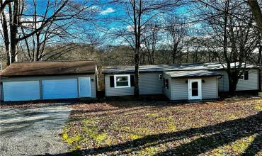 103 Mcclellan Dr, Butler, PA 16001, 3 Bedrooms Bedrooms, ,1 BathroomBathrooms,Lease,For Sale,Mcclellan Dr,1679794