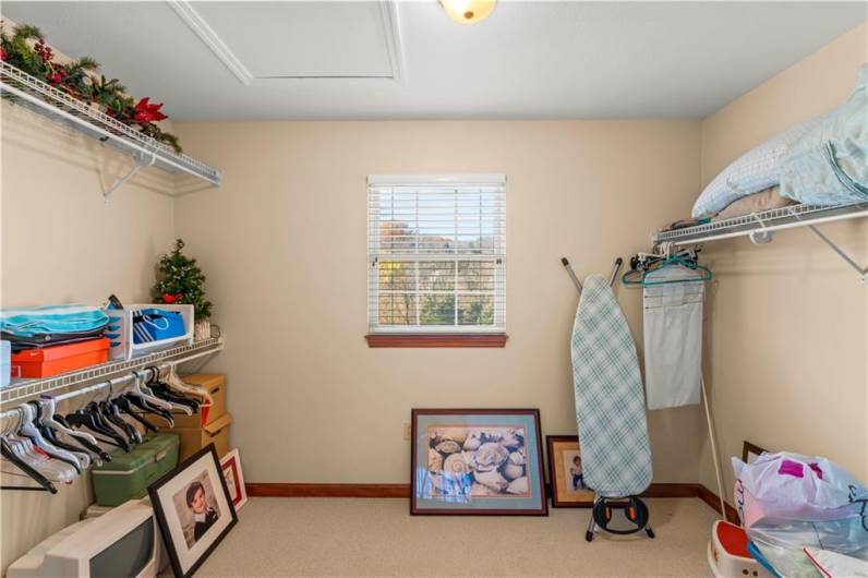 Master Bedroom Walk in Closet