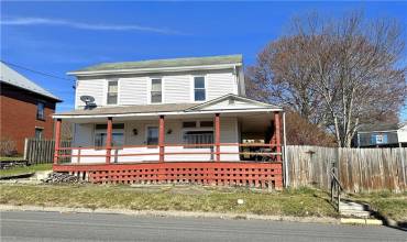 925 Main St, Shanksville, PA 15560, 2 Bedrooms Bedrooms, ,1 BathroomBathrooms,Residential,For Sale,Main St,1679895