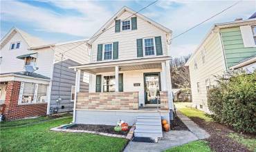 432 4th Ave, Ford City, PA 16226, 2 Bedrooms Bedrooms, ,2 BathroomsBathrooms,Residential,For Sale,4th Ave,1679921