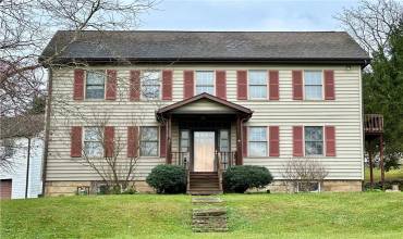 538 Meadow St, Worthington, PA 16262, 4 Bedrooms Bedrooms, ,2.1 BathroomsBathrooms,Residential,For Sale,Meadow St,1680291