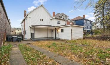 39 Madison, Hempfield, PA 15601, 4 Bedrooms Bedrooms, ,1 BathroomBathrooms,Lease,For Sale,Madison,1680356