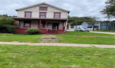 11947 Pennsylvania Ave, Meadville, PA 16335, 3 Bedrooms Bedrooms, 6 Rooms Rooms,1 BathroomBathrooms,Residential,For Sale,Pennsylvania Ave,1680897