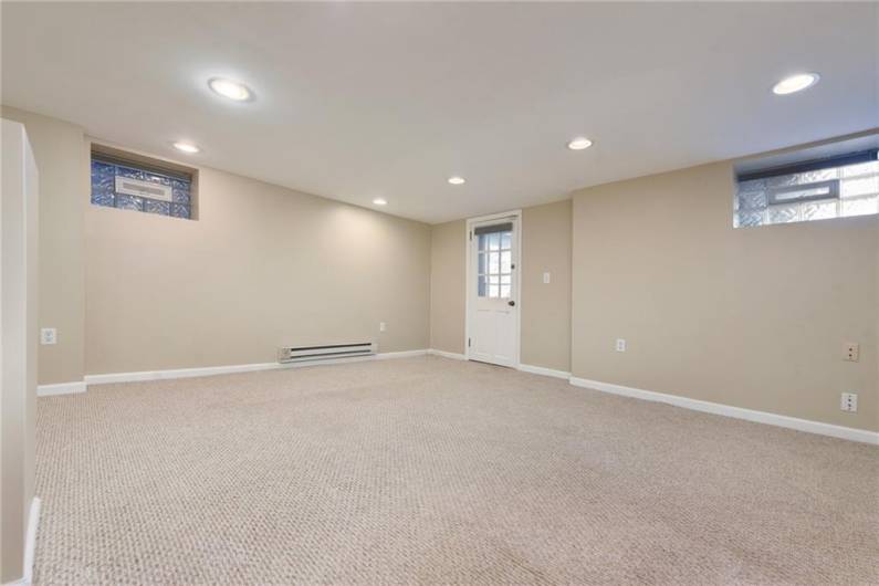 Convenient walk-out basement