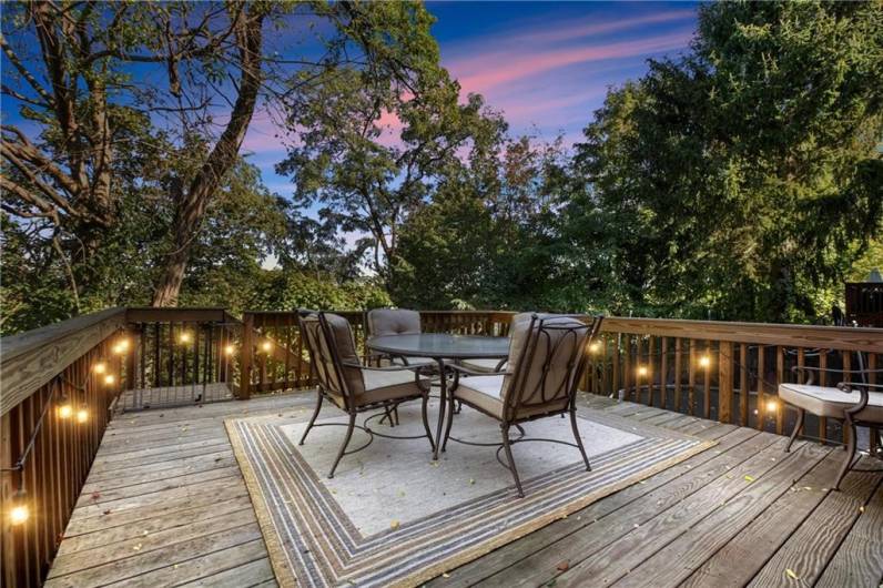 Large back deck off of dining room / kitchen