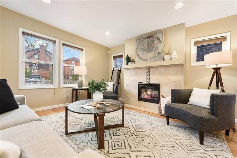 Great natural light in living room