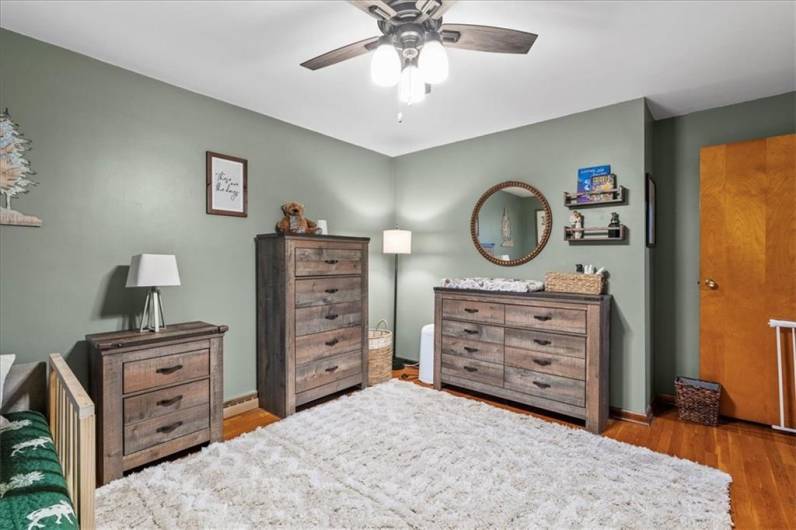 Gorgeous hardwoods and pleny of closet space