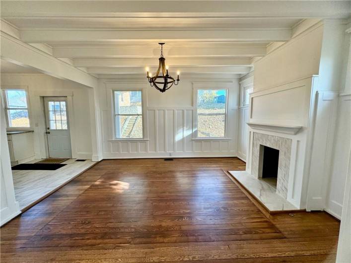 Host the best dinners in this fantastic newly renovated dining room complete with fireplace focal point.